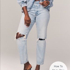 NWT Abercrombie Curve Love High Rise Dad Jeans